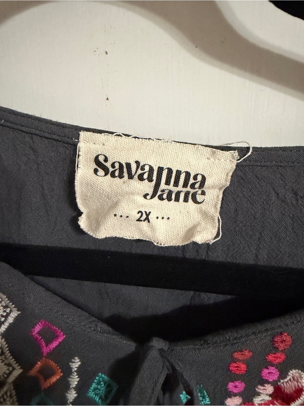 💜 2X Savanna Jane Charcoal Floral Embroidered Boho Blouse with Pink and Teal - Picture 2 of 11